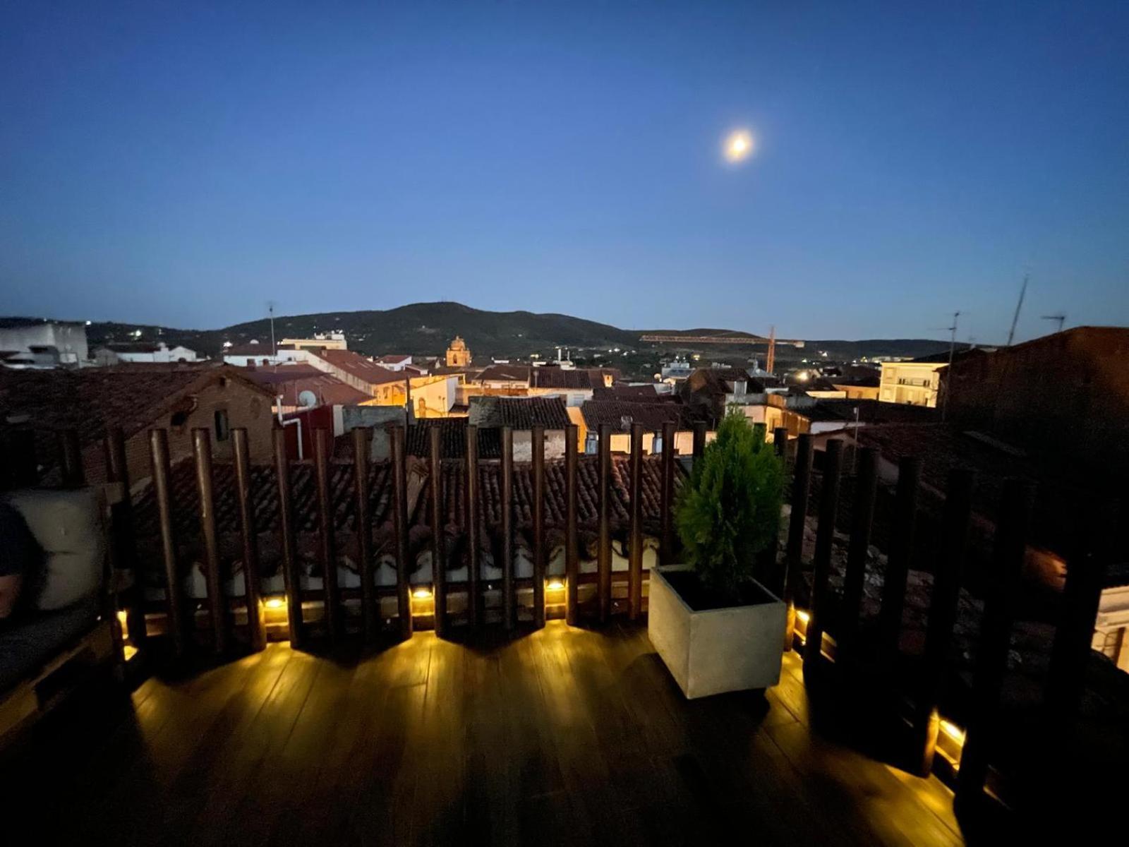 Skyline Plasencia Εξωτερικό φωτογραφία